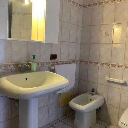 Holiday 6 Places Apartment *